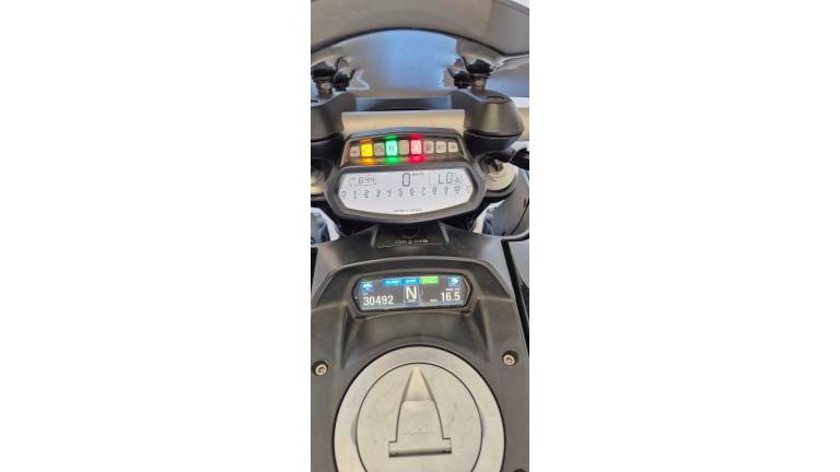 DUCATI - DIAVEL - 2013/2013 - Preta - R$ 49.900,00